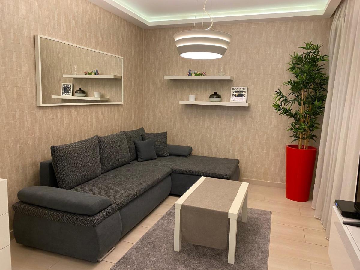 Parizsi Udvar I. Apartment Debrecen Extérieur photo